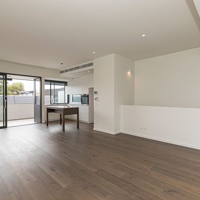 2/222 Chaucer Street ST KILDA - Photo 1