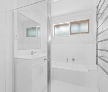 Fresh, Private & Perfectly Positioned - Photo 4