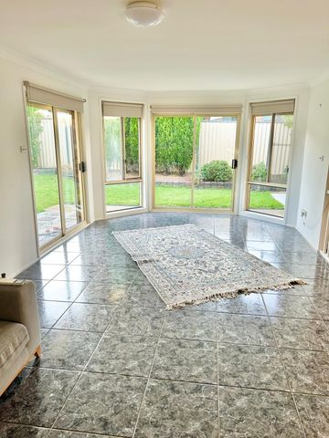 Stylish St Clair Family Home with Dual Living Areas - Photo 3