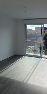 Location Appartement 2 pièces 47m² HAZEBROUCK 59190 - Photo 4