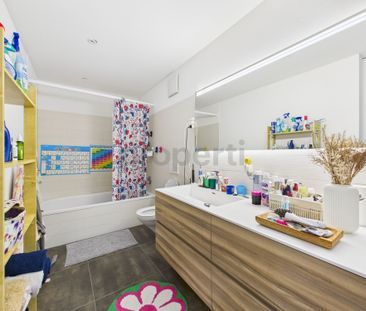 Moderne 4.5-Zimmer-Wohnung in Luzern - Photo 2