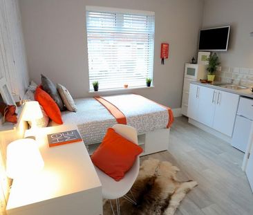 Studio to rent - Photo 2