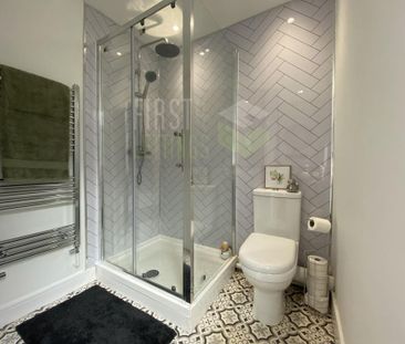 4 bedroom terraced house to rent - Photo 3