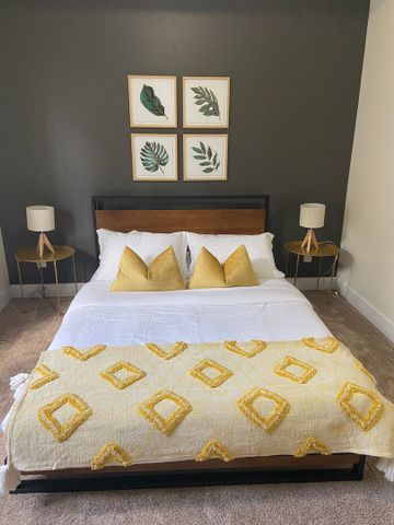 Elegant Furnished 4-Bedroom Wilden Home – Bright, Spacious &amp; Thoughtfully Designed - Photo 5