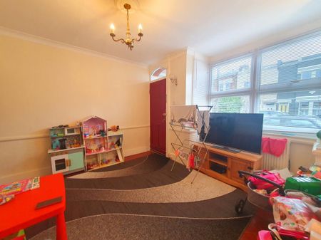 2 bedroom terraced house to rent - Photo 2