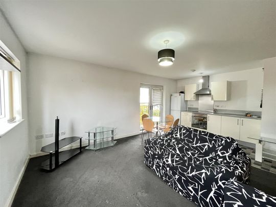 2 Bedroom Apartment To Rent - Photo 1