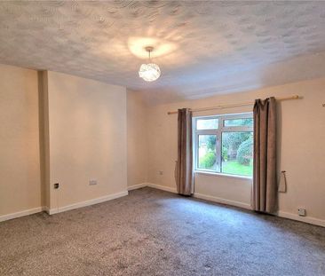 3 bedroom detached house to rent - Photo 3