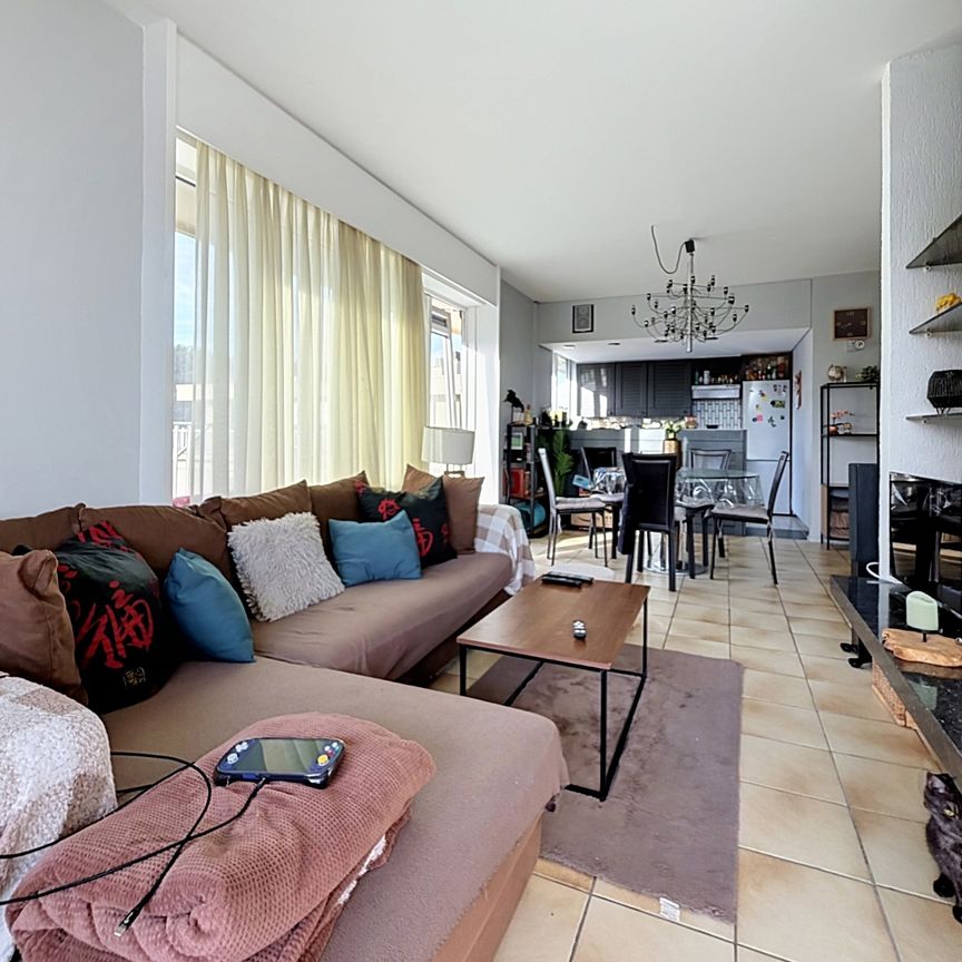 Appartement met één slaapkamer in Huy - Photo 1