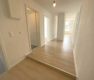 Schöne Dachgeschosswohnung mit Denkmalschutz - Photo 4