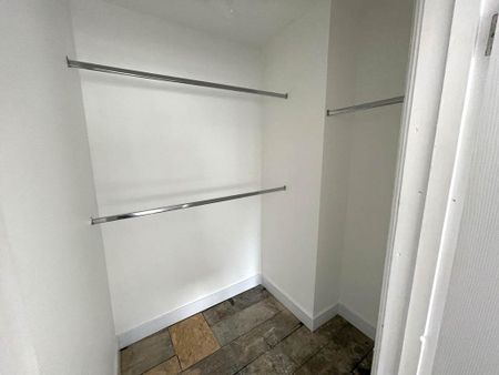 2 bedroom maisonette to rent - Photo 4