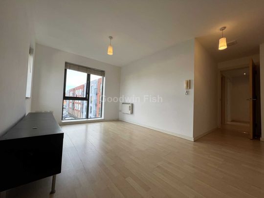 Ordsall Lane, Salford - Photo 1