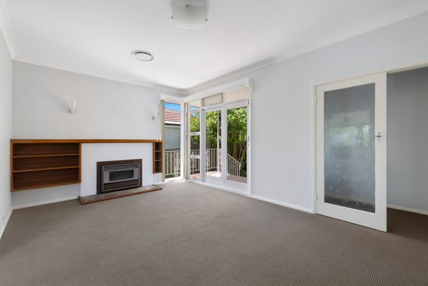 3 Plateau Close, Hornsby Heights NSW 2077 - House For Rent | Domain - Photo 1