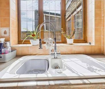 3 bed terraced house to rent Fitzwilliam Street, Swinton S64 - Photo 2