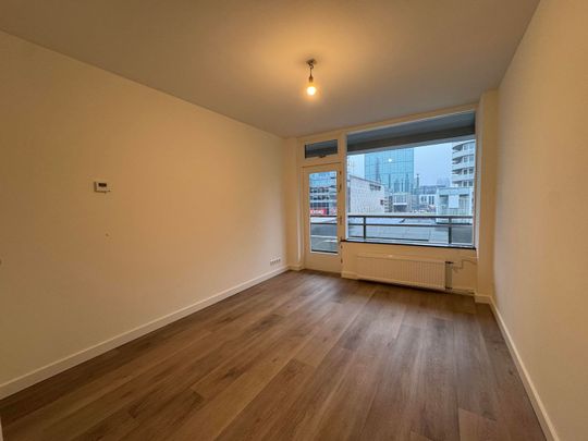 Appartement te huur: Van Oldenbarneveltplaats 222 3012 AJ Rotterdam - Photo 1