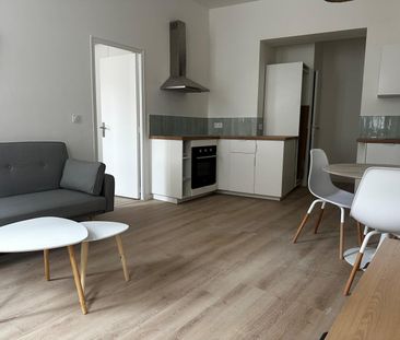 Location appartement Marseille 1er (13001) - Photo 4