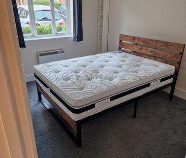 2 bedroom apartment to rent - Photo 4