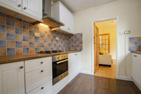 4 bedroom house to rent - Photo 2
