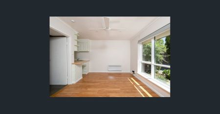 Modern Unit Living in Brunswick! - Photo 3