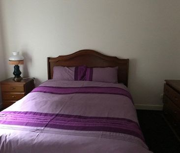 Thornbury - Photo 4