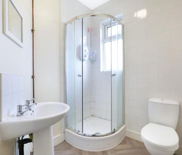 Studio to rent - Photo 6