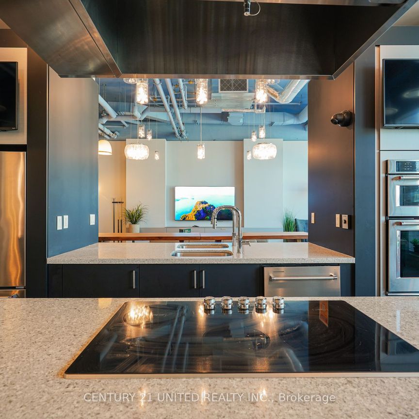 100 Bond Street E #801 - Photo 1