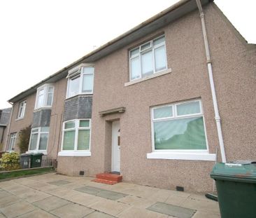 2 bedroom ground floor flat to rent - Photo 5