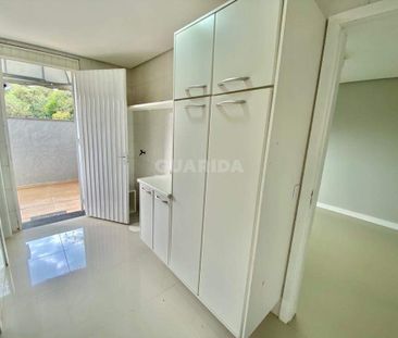 Casa residencial com 4 dormitórios no bairro Guarujá - COD: 19772 - Foto 6