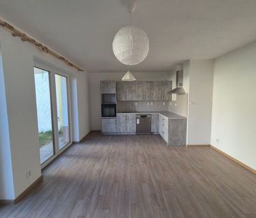 Pronájem bytu 1+kk ve Stochově, 39 m - Фото 6