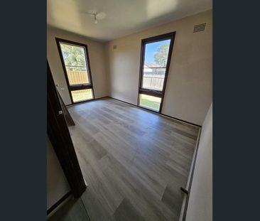 House for rent - Photo 5