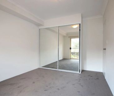 Unit 8/2-4 Green Street, - Photo 1