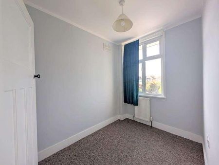 Buckingham Avenue, Feltham, TW14 - Photo 3