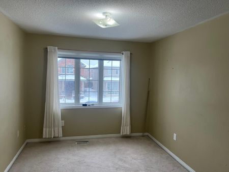 For Lease - 33 Revelstoke Place, Brampton, Ontario - Photo 5