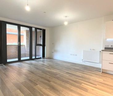 2 bedroom apartment to rent High Street, Sutton, SM1 - Photo 1