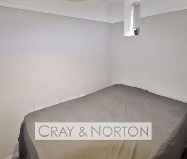 Addiscombe Road, Croydon, CR0 - Photo 2