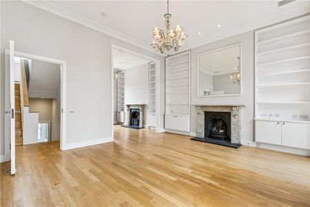 4 bedroom end of terrace house to rent - Photo 2