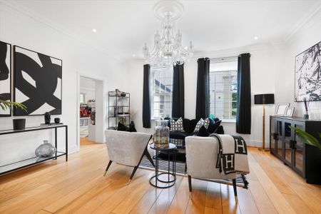 8 bedroom detached house to rent - Photo 4