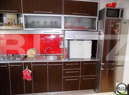 Apartament 3 camere, 70 mp, mobilat modern, loc de parcare, zona strazii Siretului - Photo 4