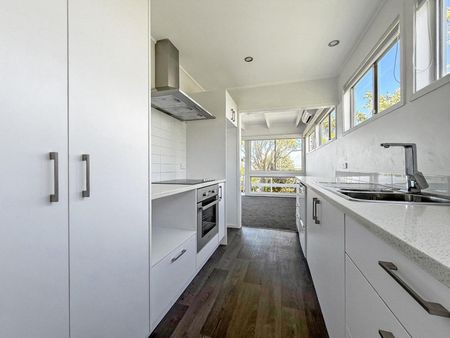 1/8 Rewi Street, Torbay - Photo 4