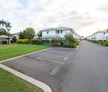 “Townhouse for Rent” - Photo 4