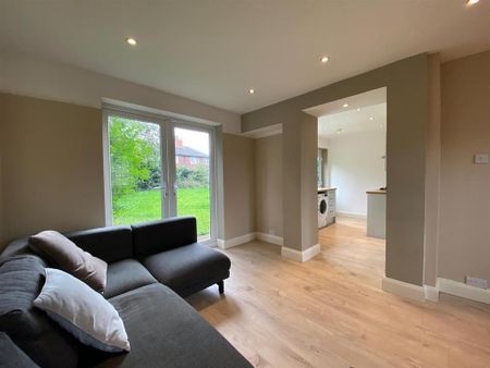 3 bedroom house to rent - Photo 3