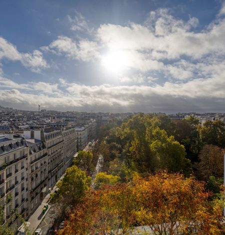 Appartement • Clichy-Batignolles - Photo 3