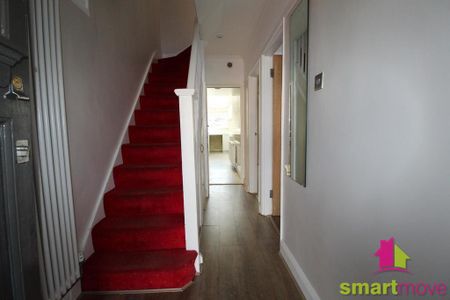 4 bedroom terraced house to rent - Photo 3