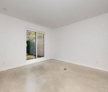 For Lease - 1137 Dovercourt Road Unit# Laneway, Toronto, Ontario - Photo 2