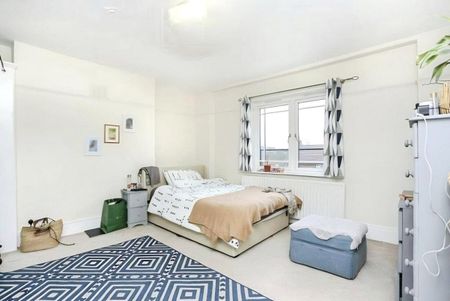 Granville Park, London, SE13 7DX - Photo 3