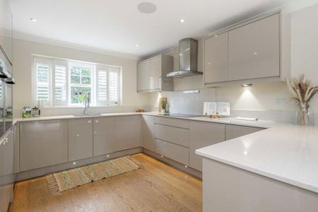 4 bedroom house to rent - Photo 5