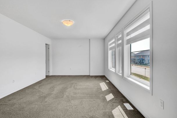 For Lease - 183 Longboat Run, Brantford, Ontario - Photo 1