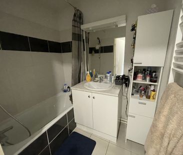 Location Appartement 3 pièces 55m² TARBES 65000 - Photo 4