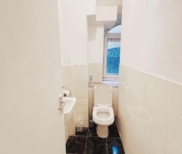 5 bedroom flat share to rent - Photo 1