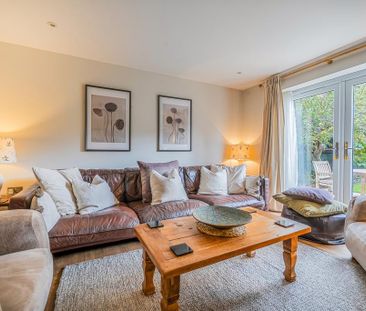 3 bedroom detached house to rent - Photo 2