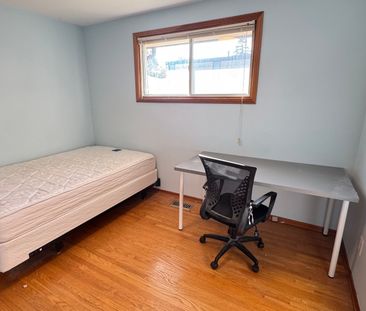 For Lease - 122 Rifle Range Road Unit# #Furnished, Hamilton, Ontario - Photo 1